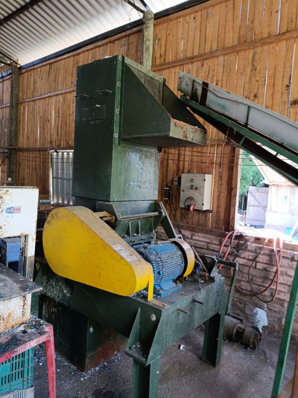 Linha de Moagem para PeaD completa Linha de Moagem para PeaD completa